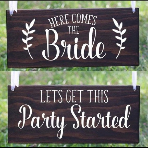 Accessories - "Here Comes the Bride" Reversible Flower Girl Sign